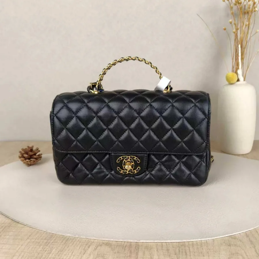 Chanel Classic Flap sample for wholesale buying case